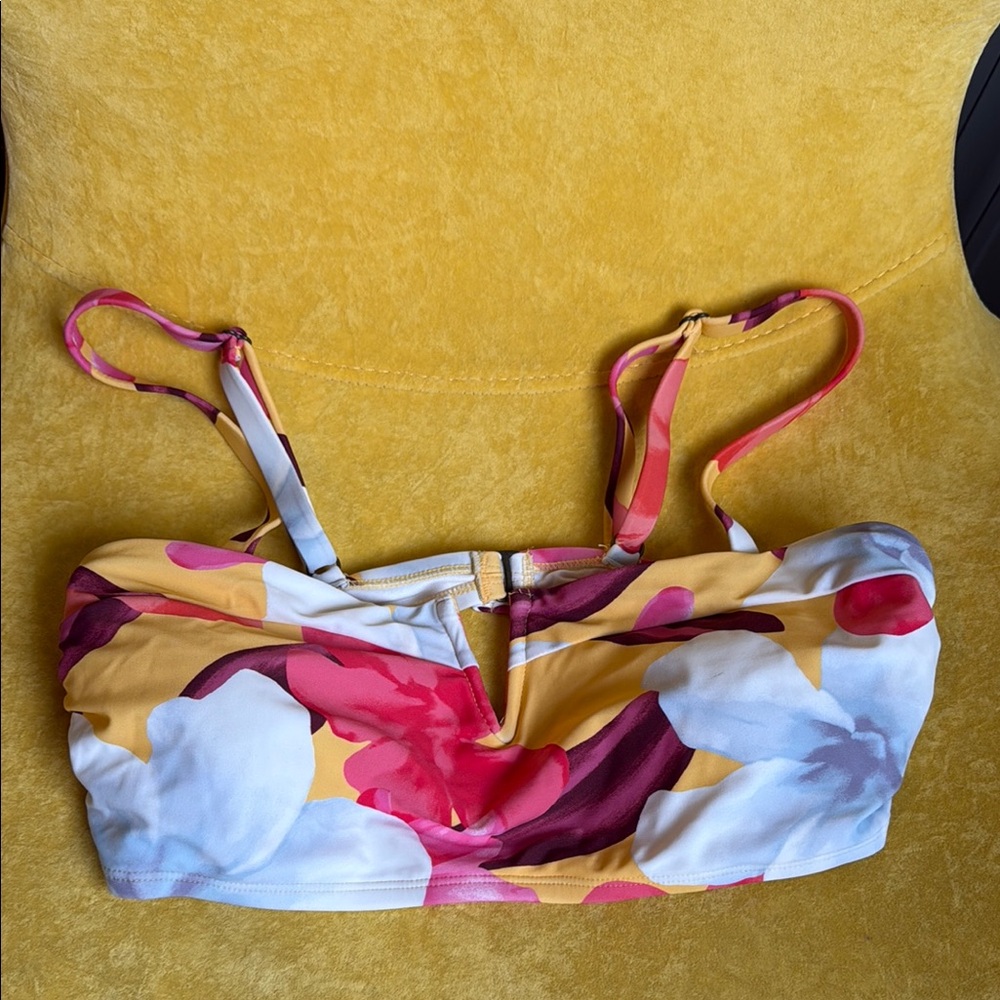 Floral Print v bikini swim Top